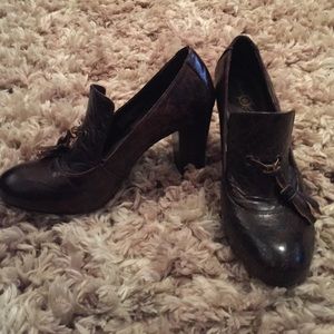 Born Crown Oxford shoes size 61/2