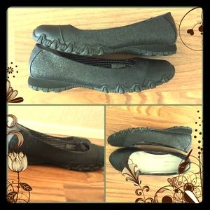 👟Like new black/glitter memory foam Skechers 👟