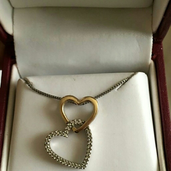 Helzberg Diamonds necklace