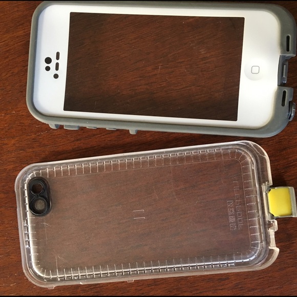 Lifeproof Case