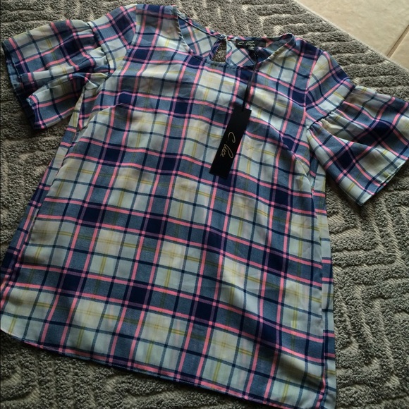 Plaid lightweight shirt