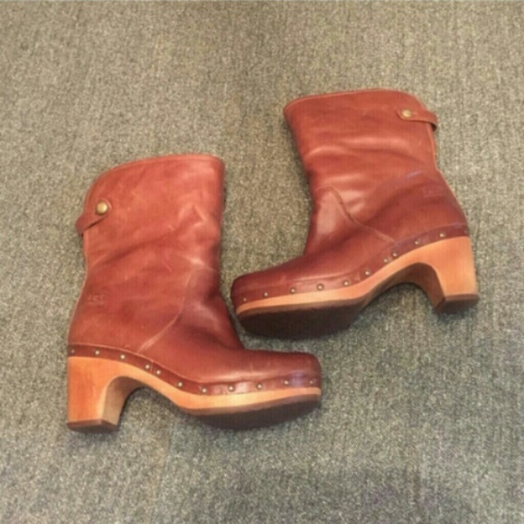 UGG Shoes - UGG fold top boots