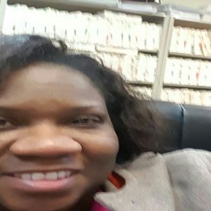 Meet your Posher, Vickie