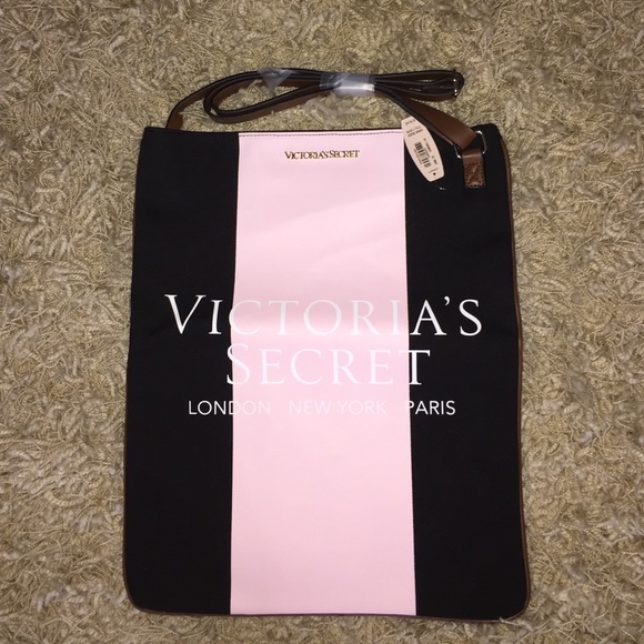 VICTORIA SECRET PURSE