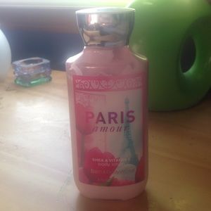 Bath & Body Works lotion