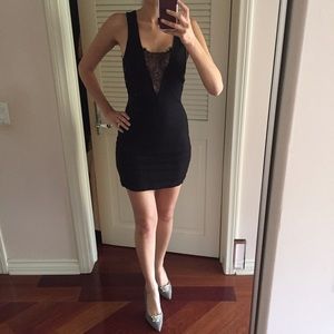 🚨 SALE  👗💕Lace cut out black mini dress💕👗