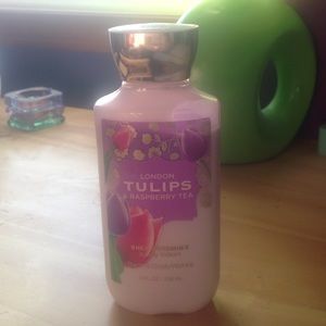 Bath & Body Works lotion