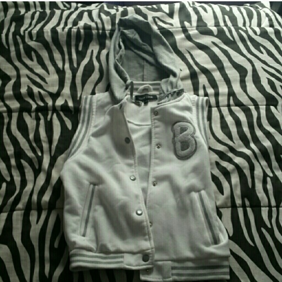 Grey vest