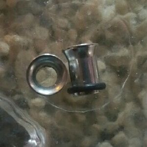 Stainless steel single flared tunnels. 2g