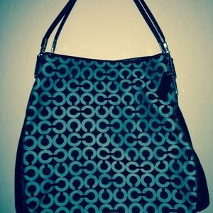 COACH~ Authentic Large Madison Phoebe handbag