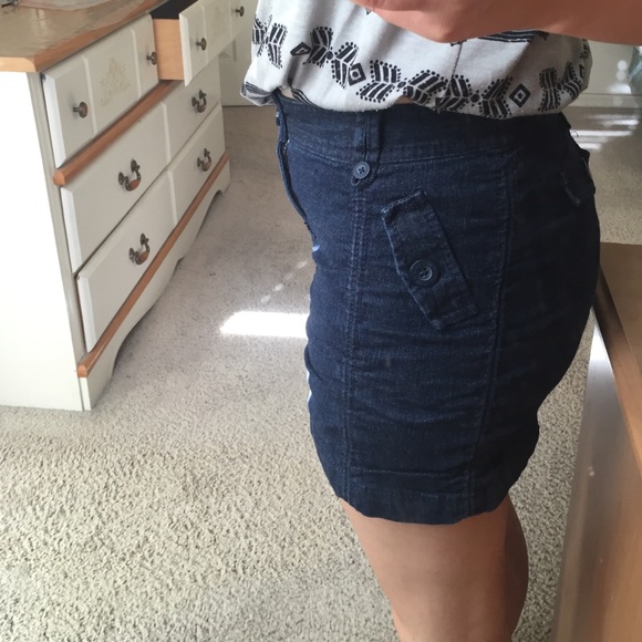 Miley Cyrus denim skirt