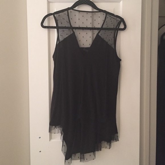 DONATING!! LAST CHANCE black new w/tags Bcbg top