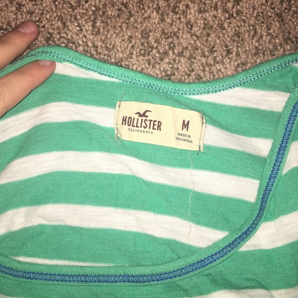 Crop top - Picture 2 of 2