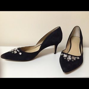 Ann Taylor Suede heels REDUCED!