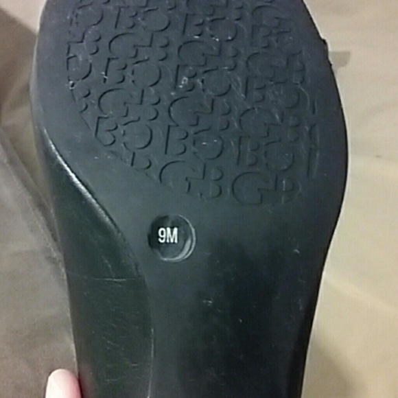 Gianni Bini Black Heels - Picture 3 of 3