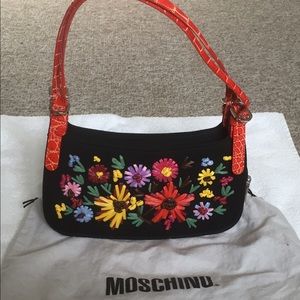 Moschino bag never worn