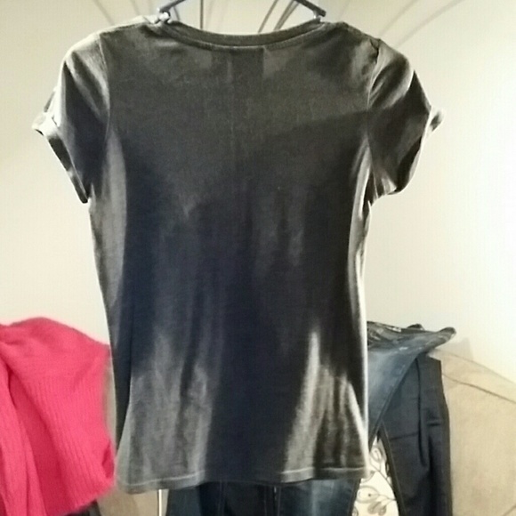 Absolutely nice looking - Picture 2 of 3