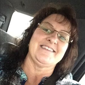 Meet your Posher, Cheryl