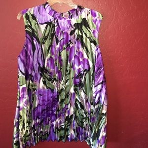 Reposh Size 18/20 Lane Bryant sleeveless top