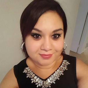 Meet your Posher, Veronica