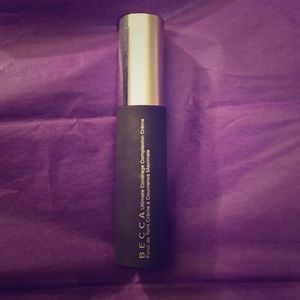 Becca Ultimate Coverage Complexion Creme