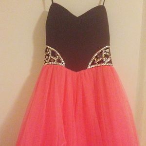 Beautiful sequence cocktail dress