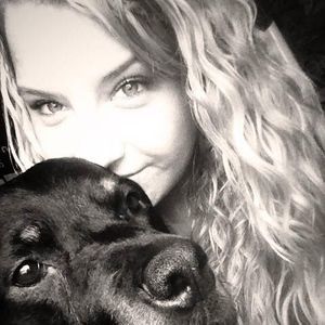 Meet your Posher, Carin