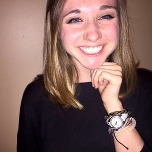 Meet your Posher, Emilee