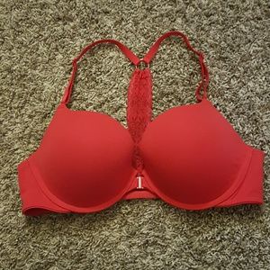 Red push up bra