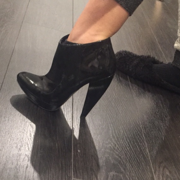 Aldo patent booties
