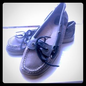 Sperry Grey Black Patent Leather Boat Shoe 7.5