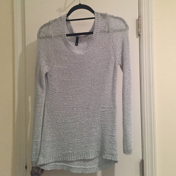 **CLOSET CLEANOUT** H&M Blue sweater