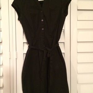 Banana Republic button-up belted cotton shirtdress