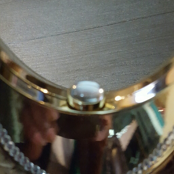 SOLD!!!GOLD FAUX Snakeskin embossed party purse - Picture 4 of 4