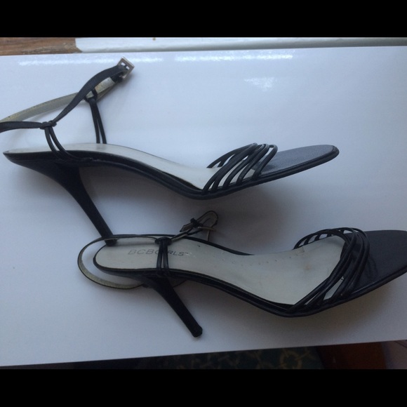 BCBGGirls Black Leather Strappy Stiletto 7.5 - Picture 2 of 3