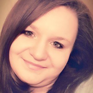 Meet your Posher, Connie