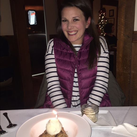 Meet your Posher, Kelli - Picture 1 of 1