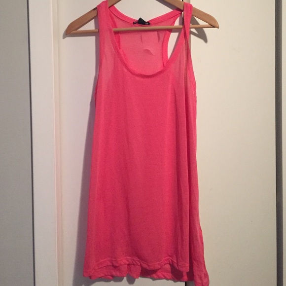 Pink tank top