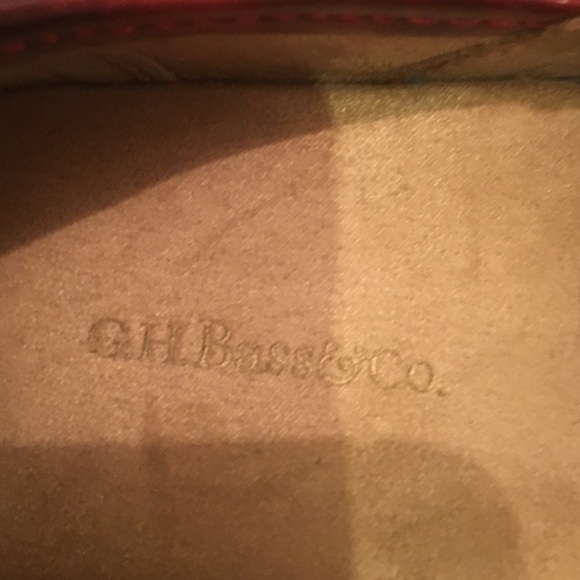 Shoes - Picture 4 of 4