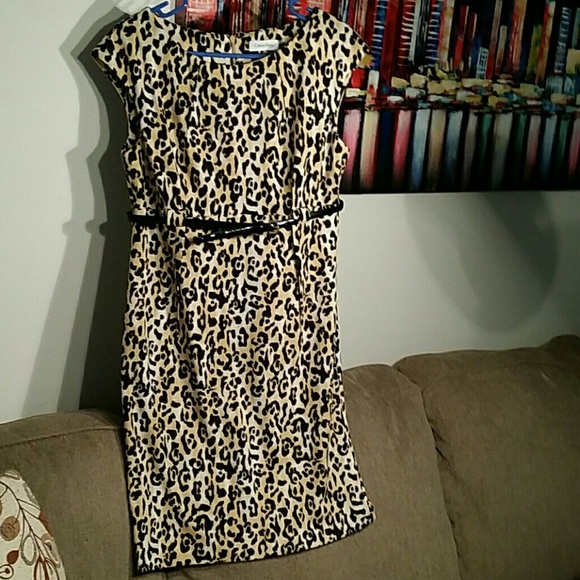 Gorgeous  dress including a belt