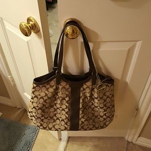 Coach shoulder bag