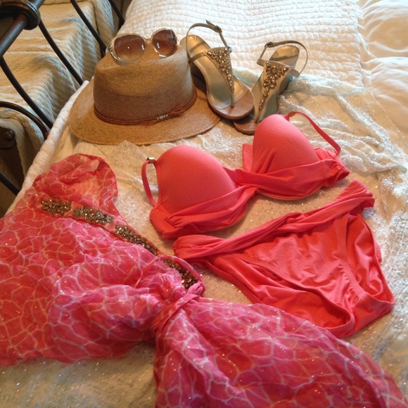 Pink/peach bikini never worn . Top condition