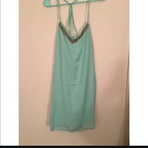 Loose dress never worn