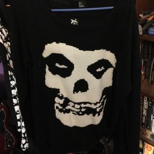 Iron fist misfits sweater