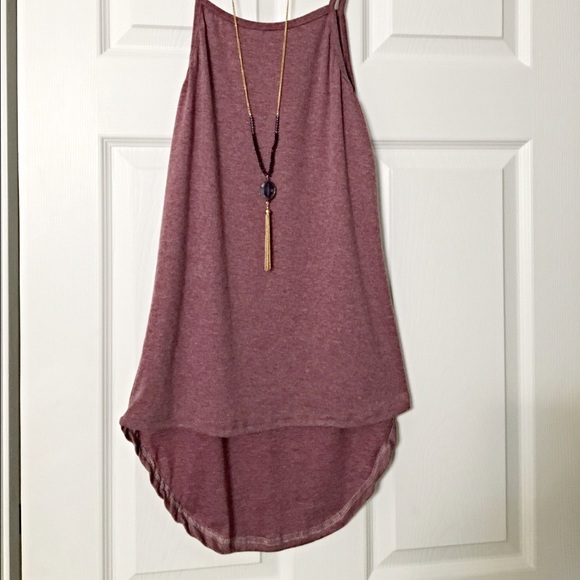Tops - New! Gorgeous mauve hi lo tank!