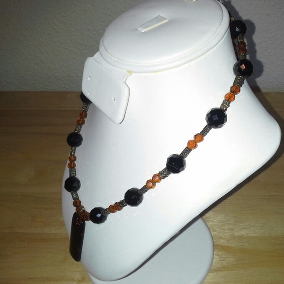 Necklace - Picture 3 of 4