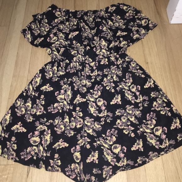 Planet Blue Ruffle Floral Romper