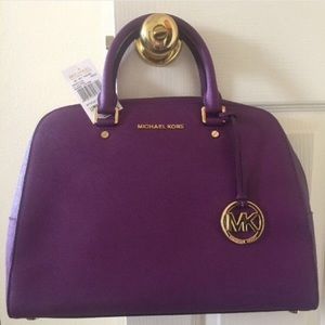 MK PURSE