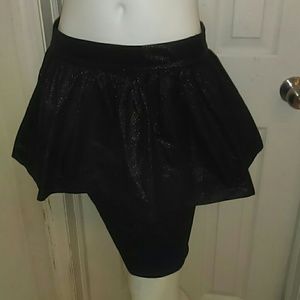 Black skirt with ruffles