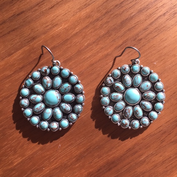 Lucky brand turquoise earrings. EASTER SALE 🐰🐣💐